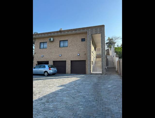 8 BEDROOM HOUSE FOR SALE IN DESAINAGER